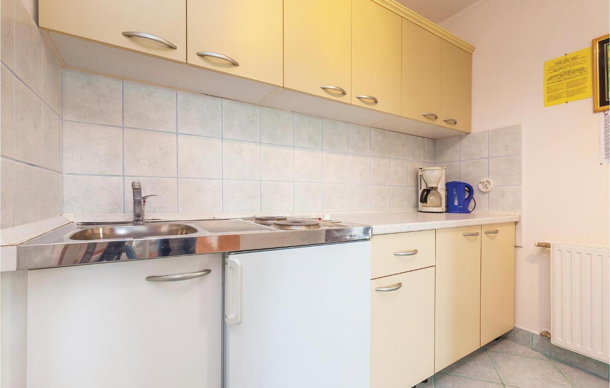 Stunning Apartment In Crikvenica With Wifi Экстерьер фото