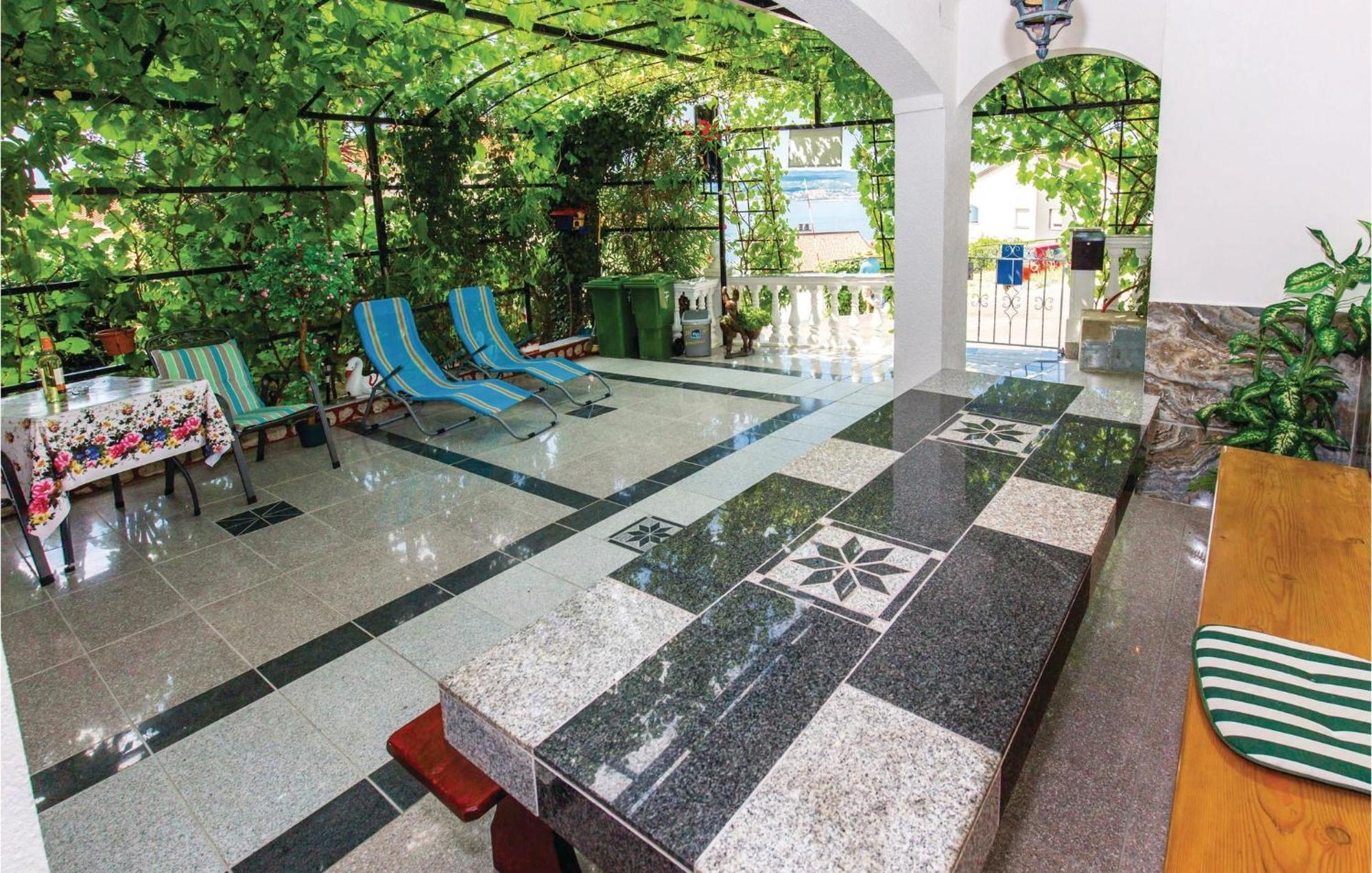 Stunning Apartment In Crikvenica With Wifi Экстерьер фото
